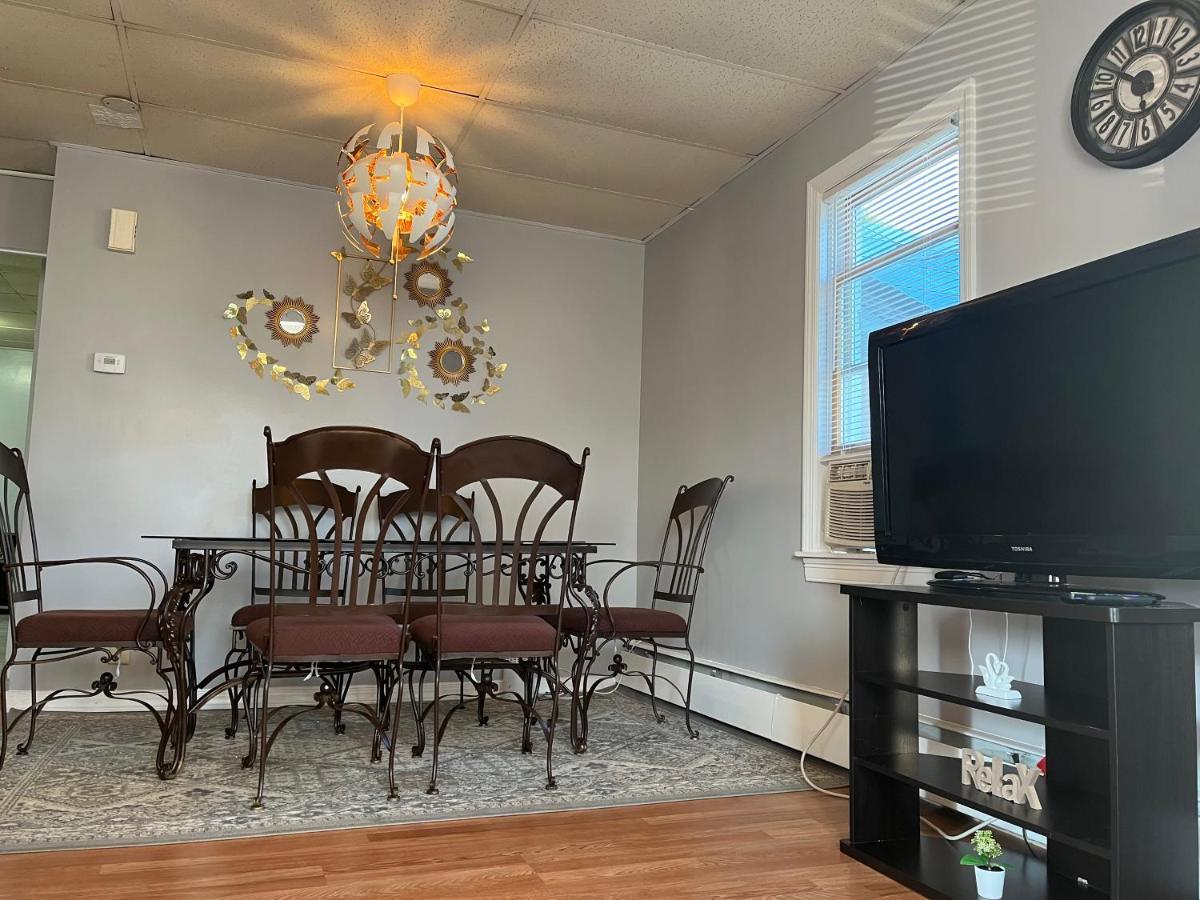 Lovely Three Bedroom Apartment Near Jersey City And Newyork ลินเดน ภายนอก รูปภาพ
