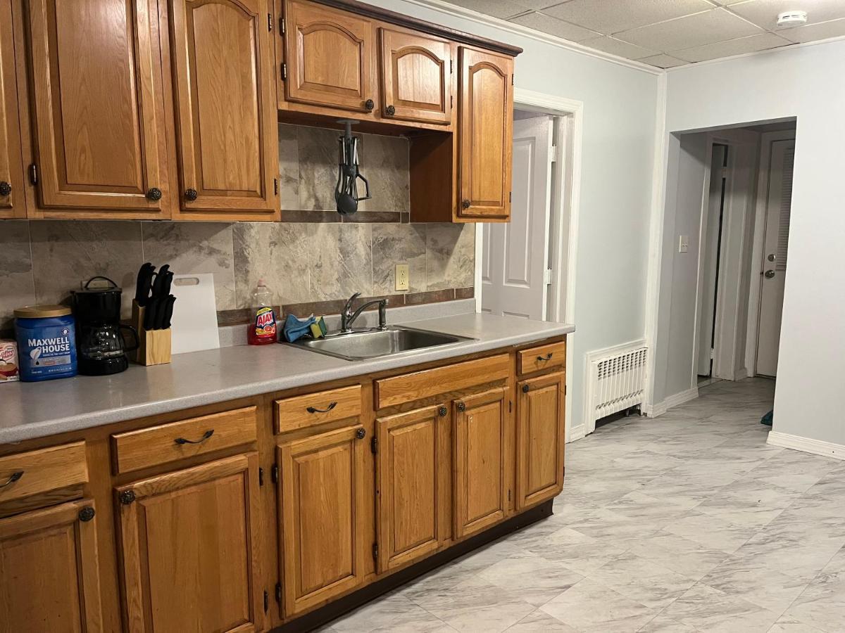 Lovely Three Bedroom Apartment Near Jersey City And Newyork ลินเดน ภายนอก รูปภาพ