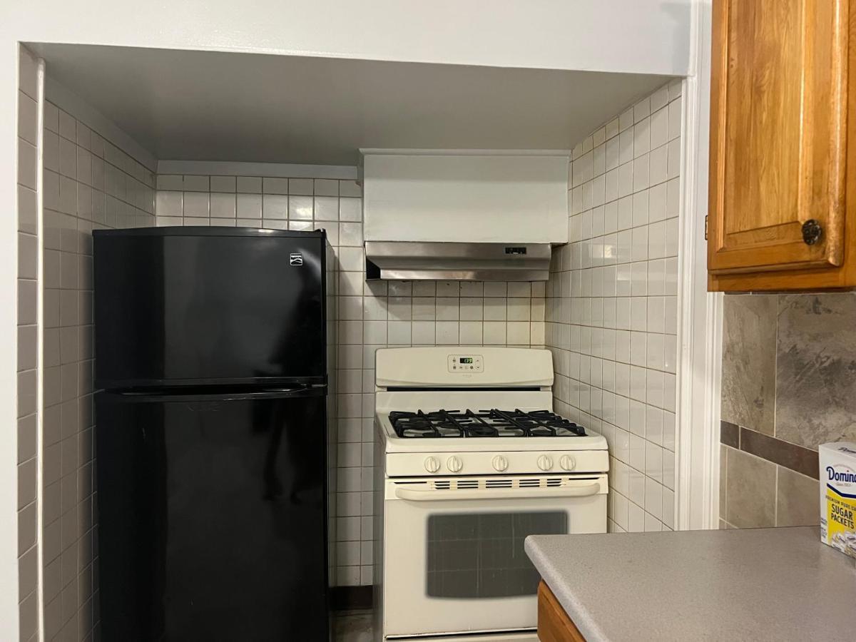 Lovely Three Bedroom Apartment Near Jersey City And Newyork ลินเดน ภายนอก รูปภาพ