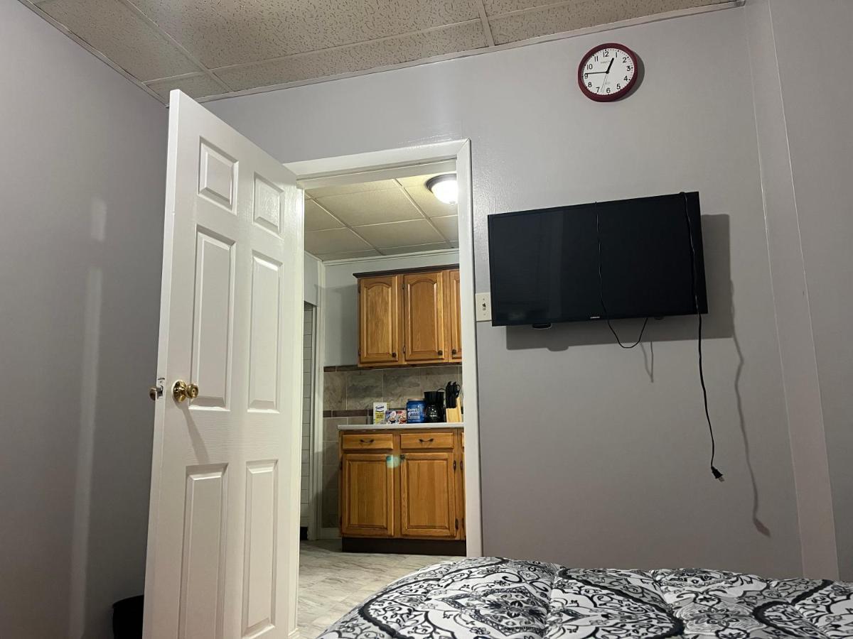 Lovely Three Bedroom Apartment Near Jersey City And Newyork ลินเดน ภายนอก รูปภาพ
