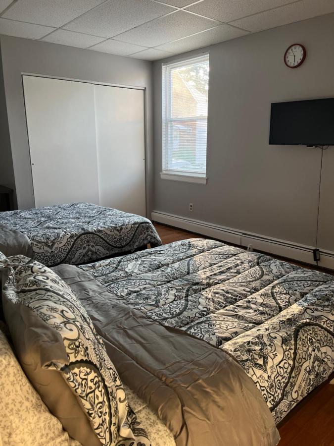 Lovely Three Bedroom Apartment Near Jersey City And Newyork ลินเดน ภายนอก รูปภาพ